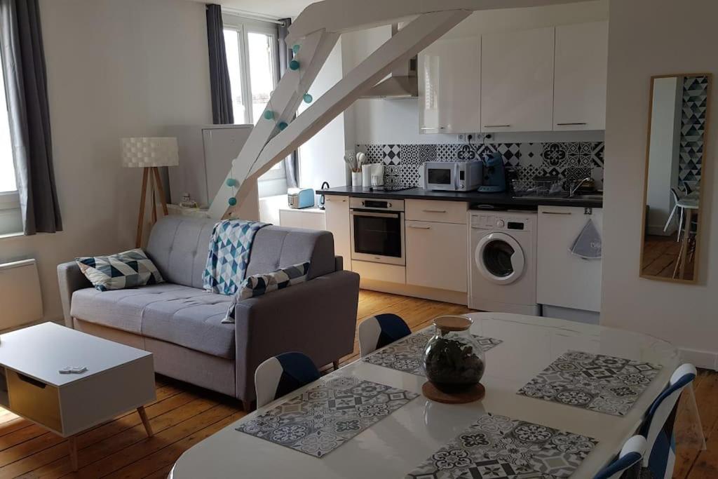 Appartement Lumineux Et Moderne Le Mans Buitenkant foto